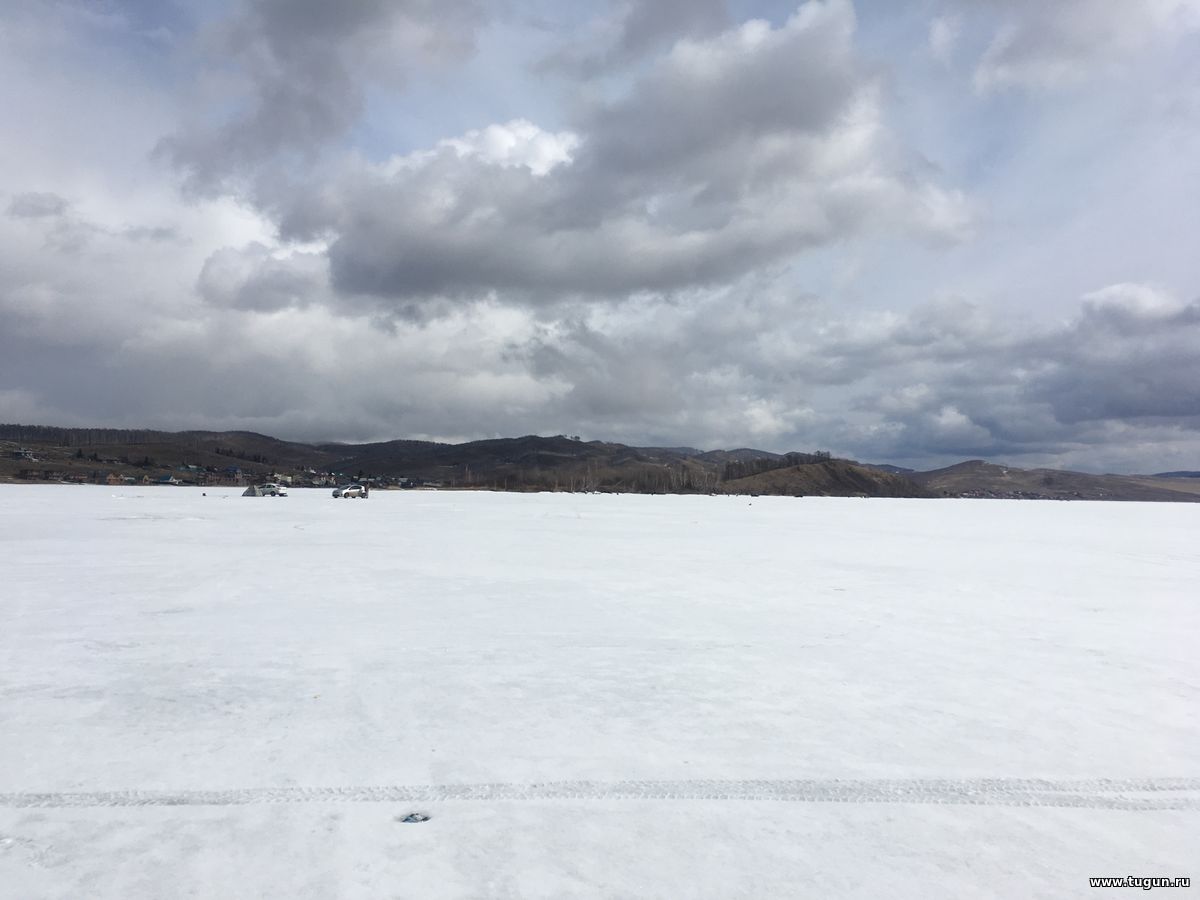 Озеро парное зимой